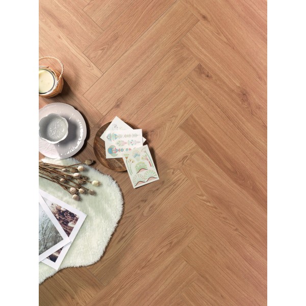 Sol Stratifié Bâton Rompu, 10mm : 909 Chêne Tanger